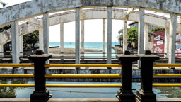 Brücke in Singaraja, der ehemalige mit  > 630.00 Einw.